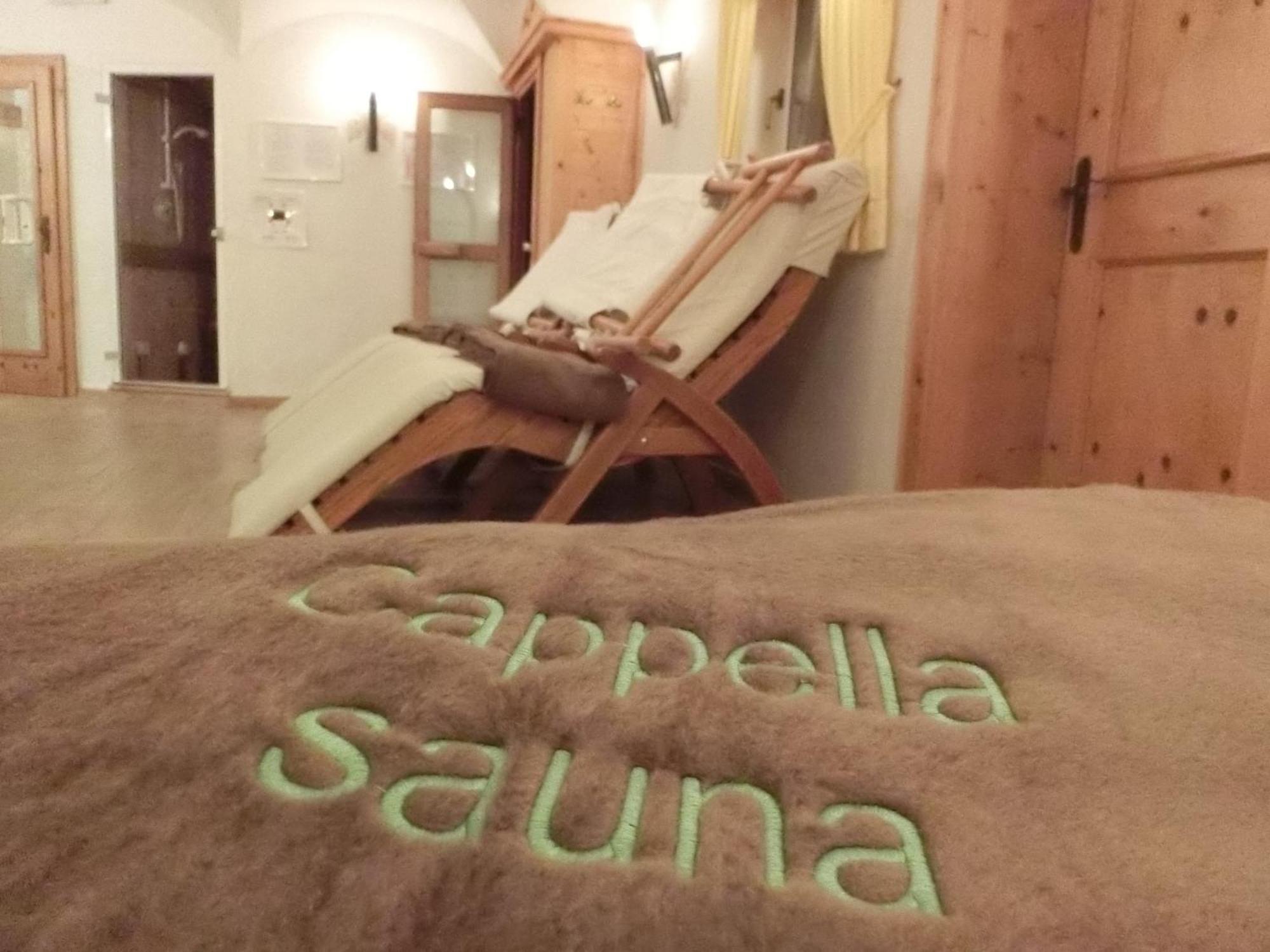 Garni Criss Aparthotel Colfosco Buitenkant foto